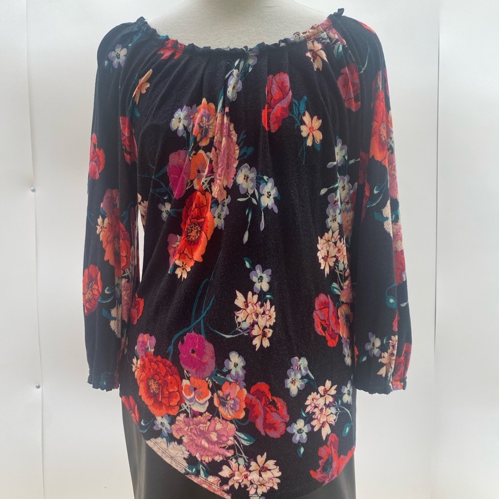 Ladies colorful floral blouse